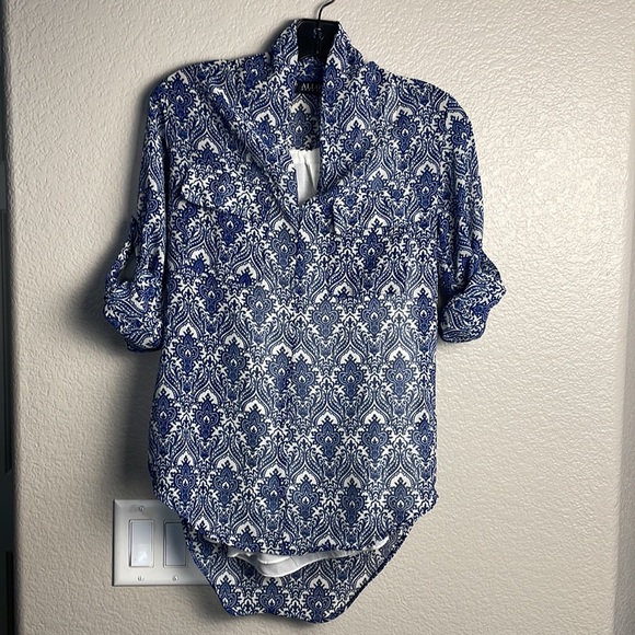 EUC Alloy Blouse - Picture 6 of 7